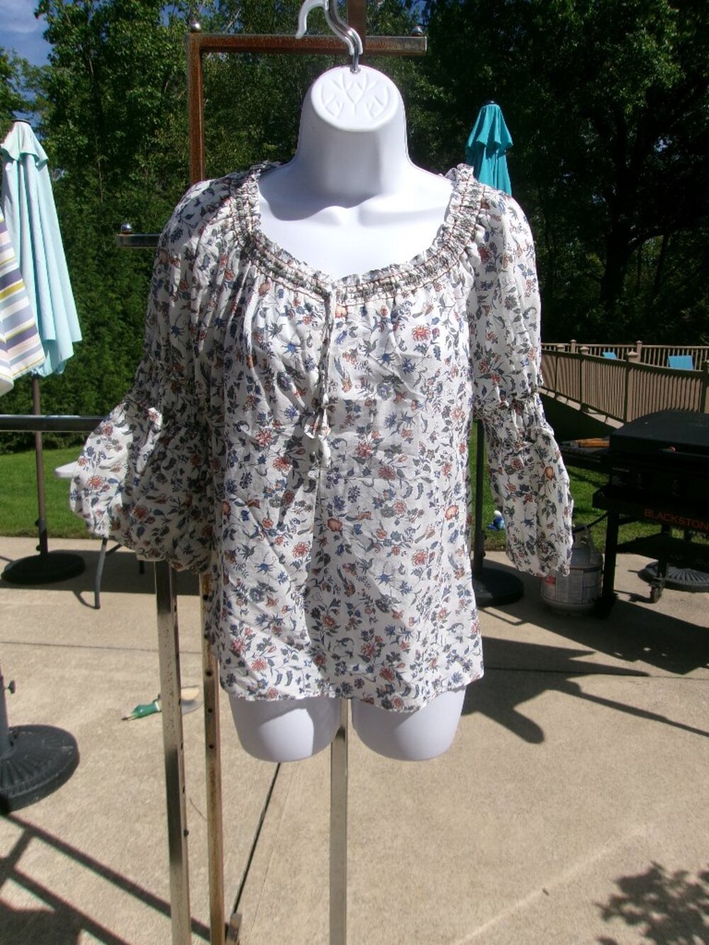 NWT MAX STUDIO LONDON WHITE FLORAL BLOUSE L $128